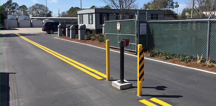 control-access-gate